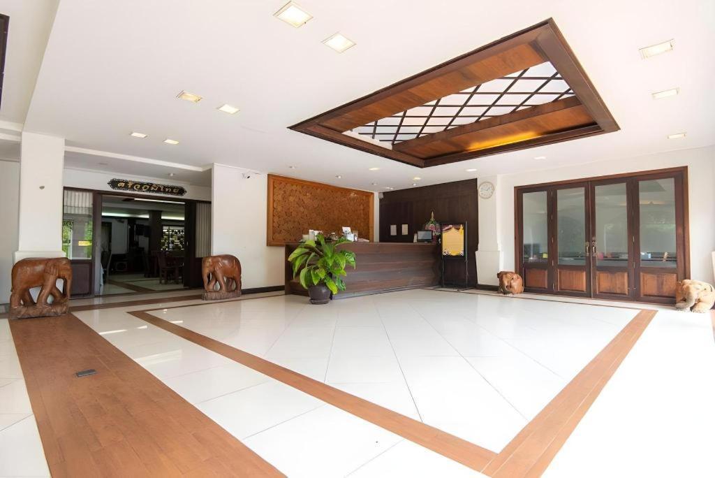 Phoomthai Garden Hotel Phrae Exterior foto