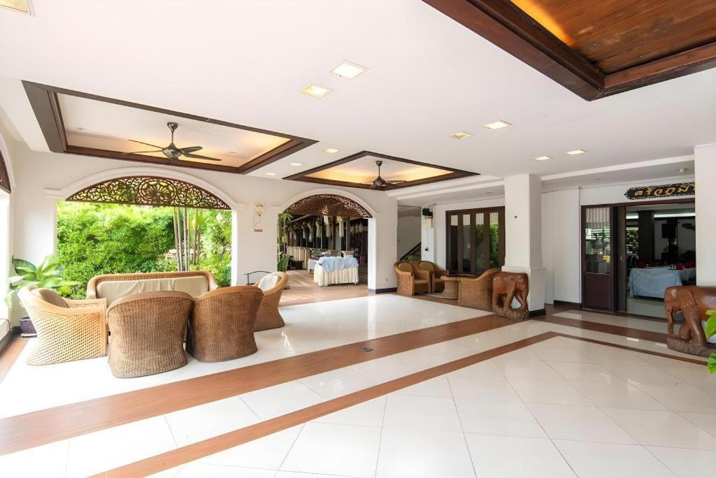 Phoomthai Garden Hotel Phrae Exterior foto