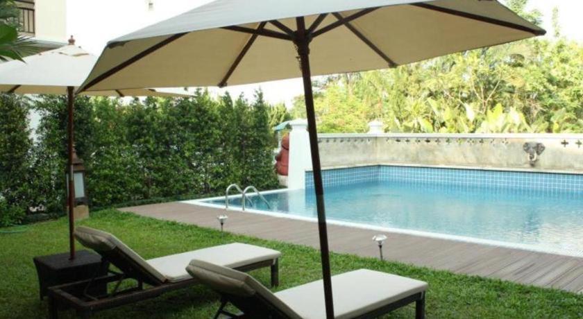 Phoomthai Garden Hotel Phrae Exterior foto
